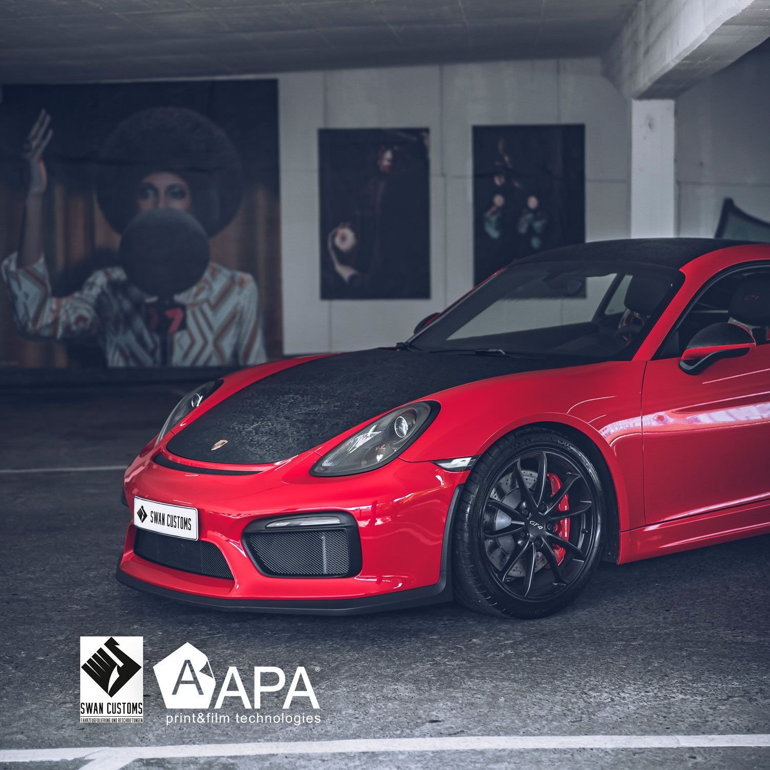 Réalisation en covering APA Carbon Forged sur Porsche Cayman GT4 (photo publiée par APA)