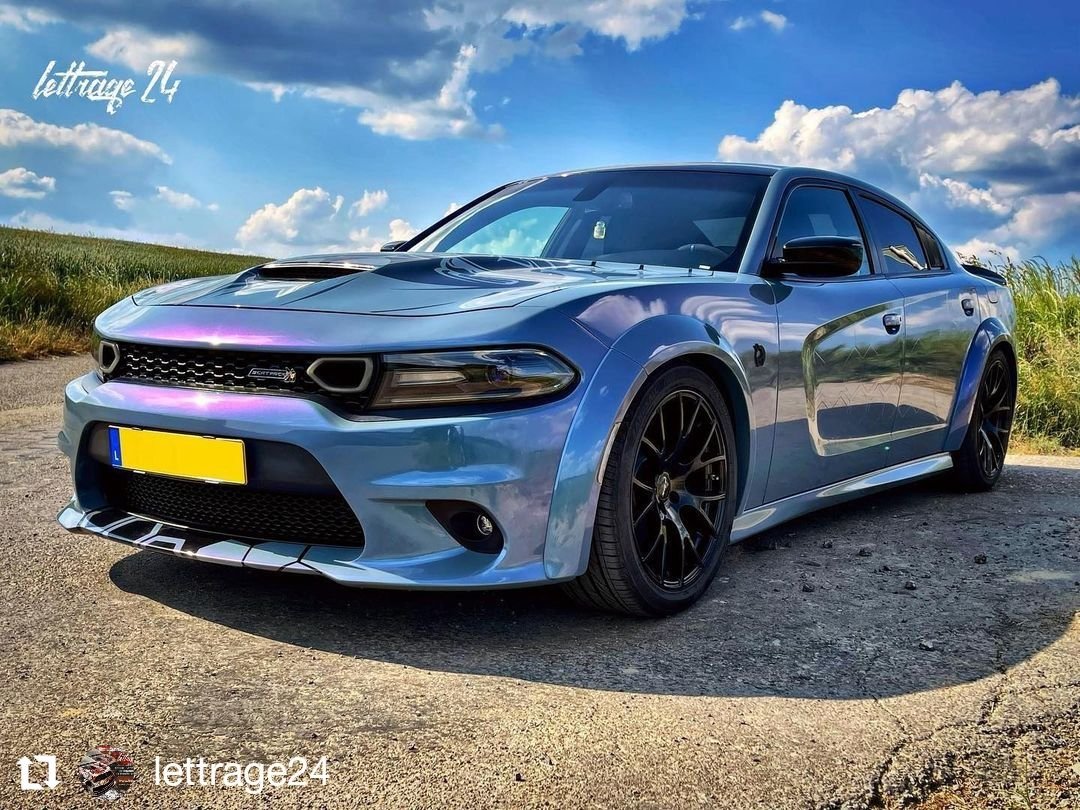 APA JP/979.5 – Gloss Gemstone Moonstone Blue – Vinyles Covering Brillants APA® voiture
