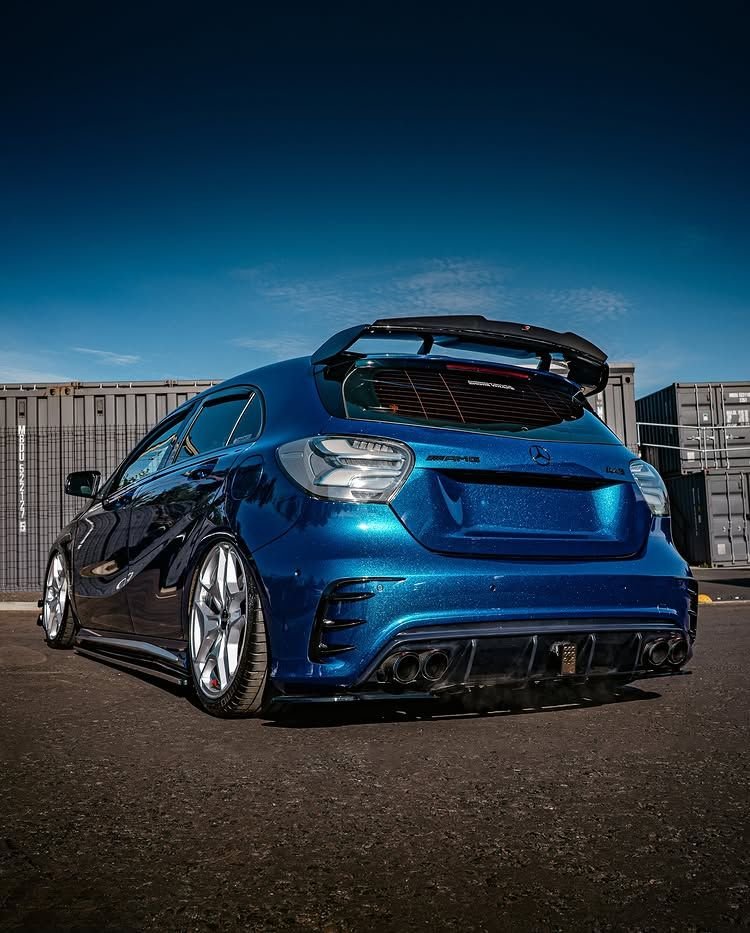 APA JP/999.62 – Gloss Metallic Space Blue – Vinyles Covering Brillants APA® voiture