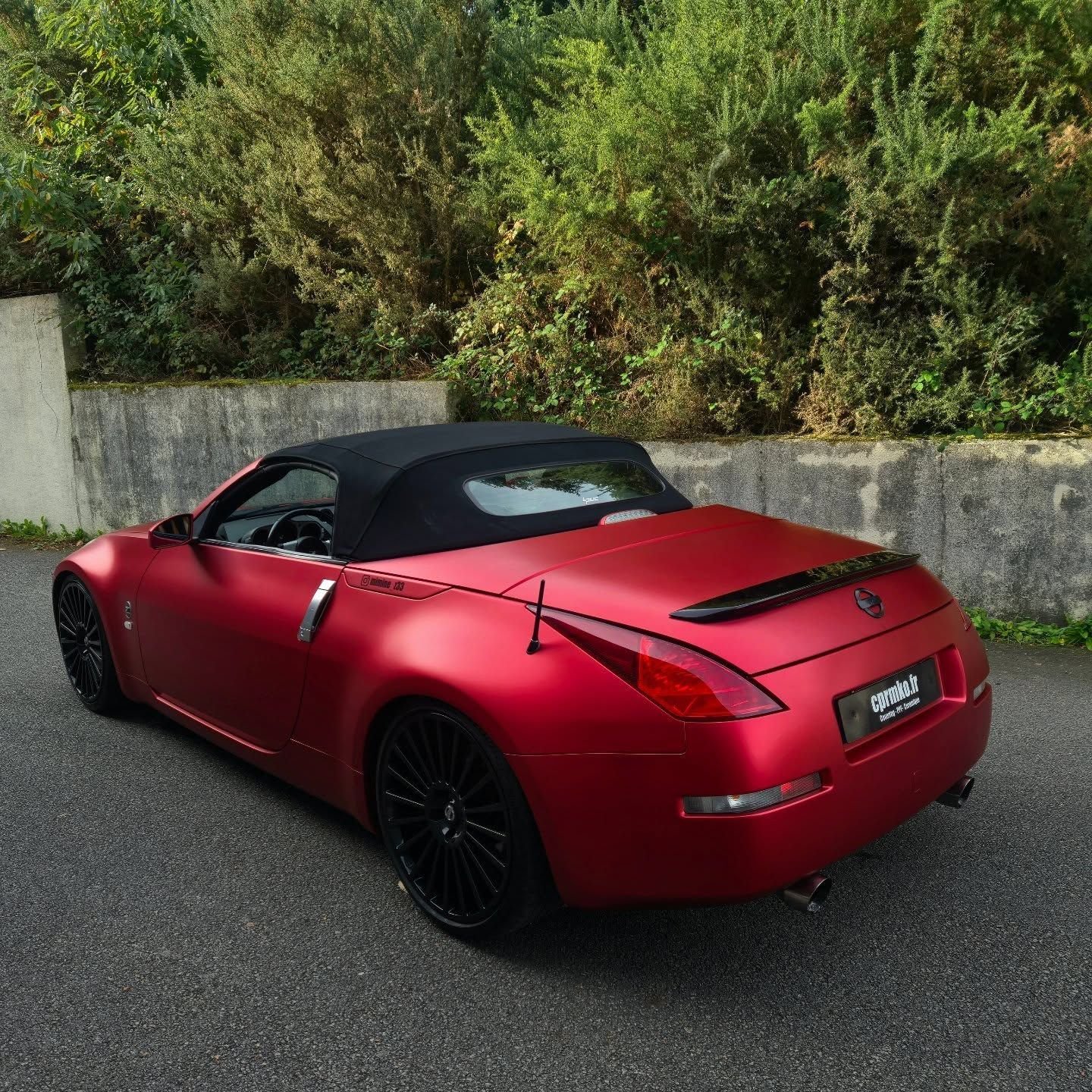 APA JP/KK83.2 – Satin Candy Fire Red – Vinyles Covering Satinés APA® voiture