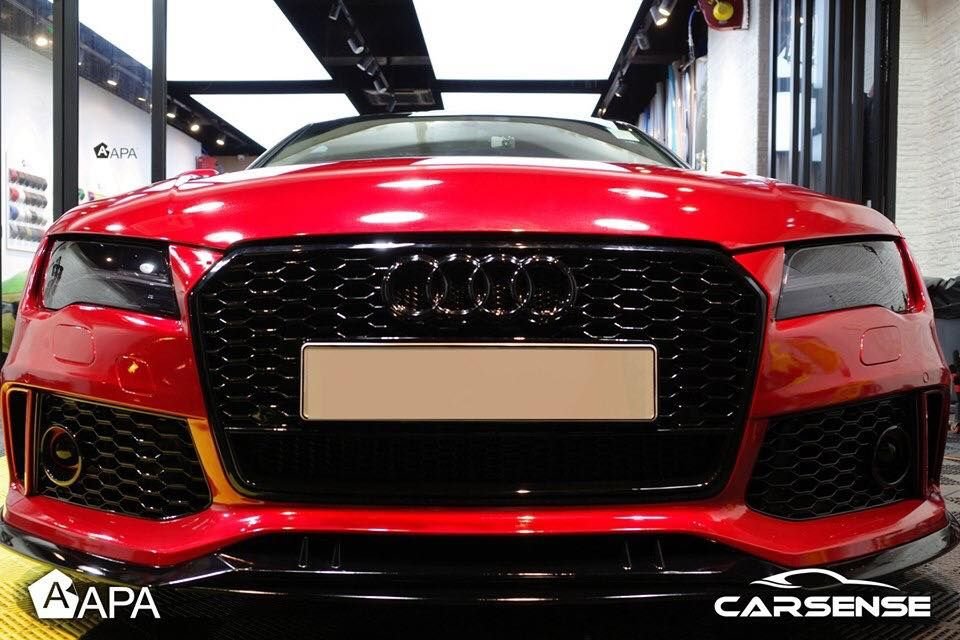 Réalisation en covering APA Gloss Candy Fire Red sur une voiture (photo publiée par APA)