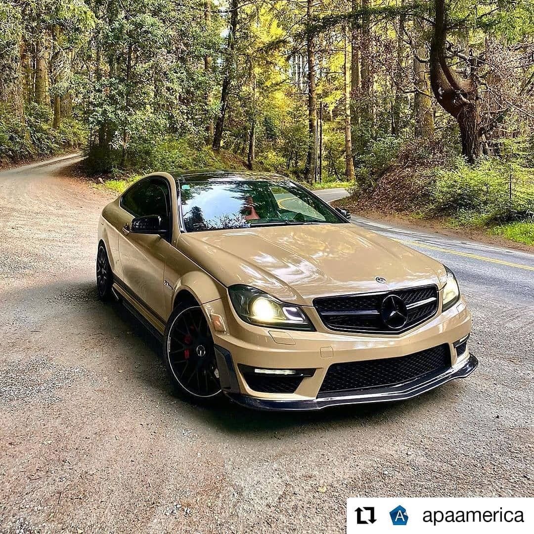Réalisation en covering APA Gloss Sandstorm sur Mercedes-AMG C 63 (photo publiée par APA)