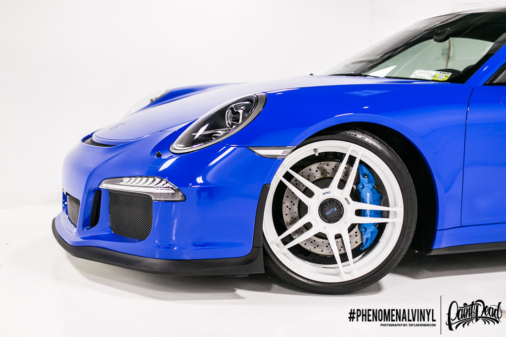 Avery SWF – Bleu Brillant — Vinyles Covering Brillants Avery Dennison® SWF pour covering voiture