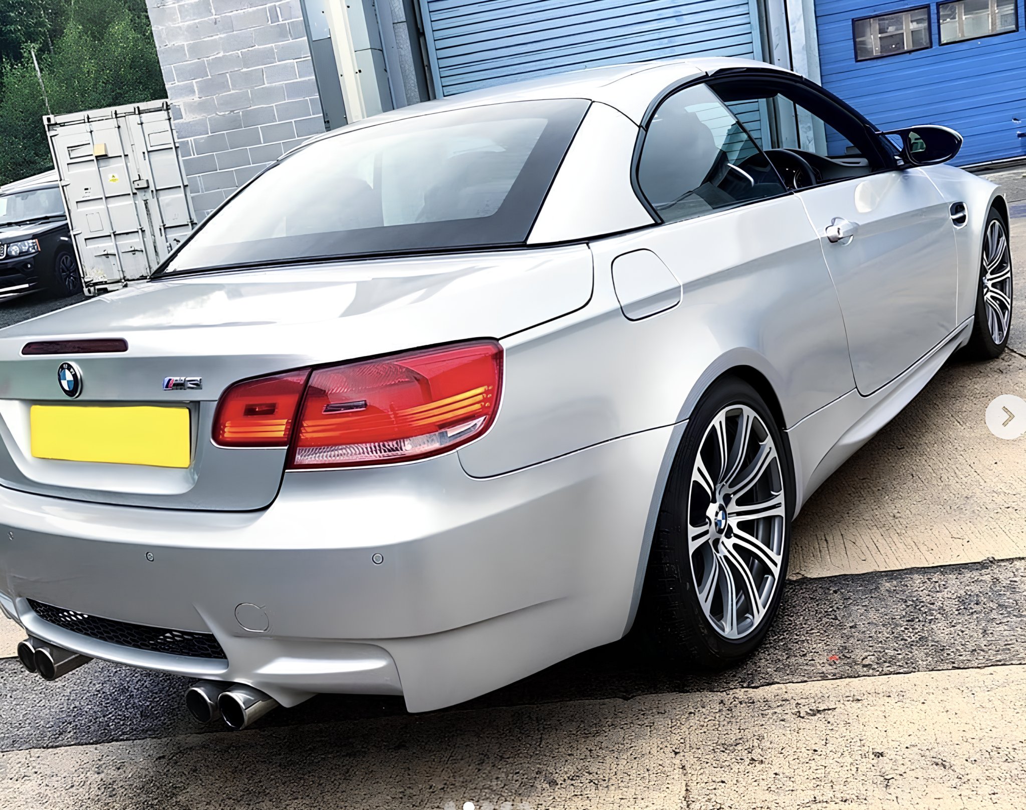 Avery SWF – Argent Métallisé Brillant – Vinyles Covering Brillants Avery Dennison® SWF voiture