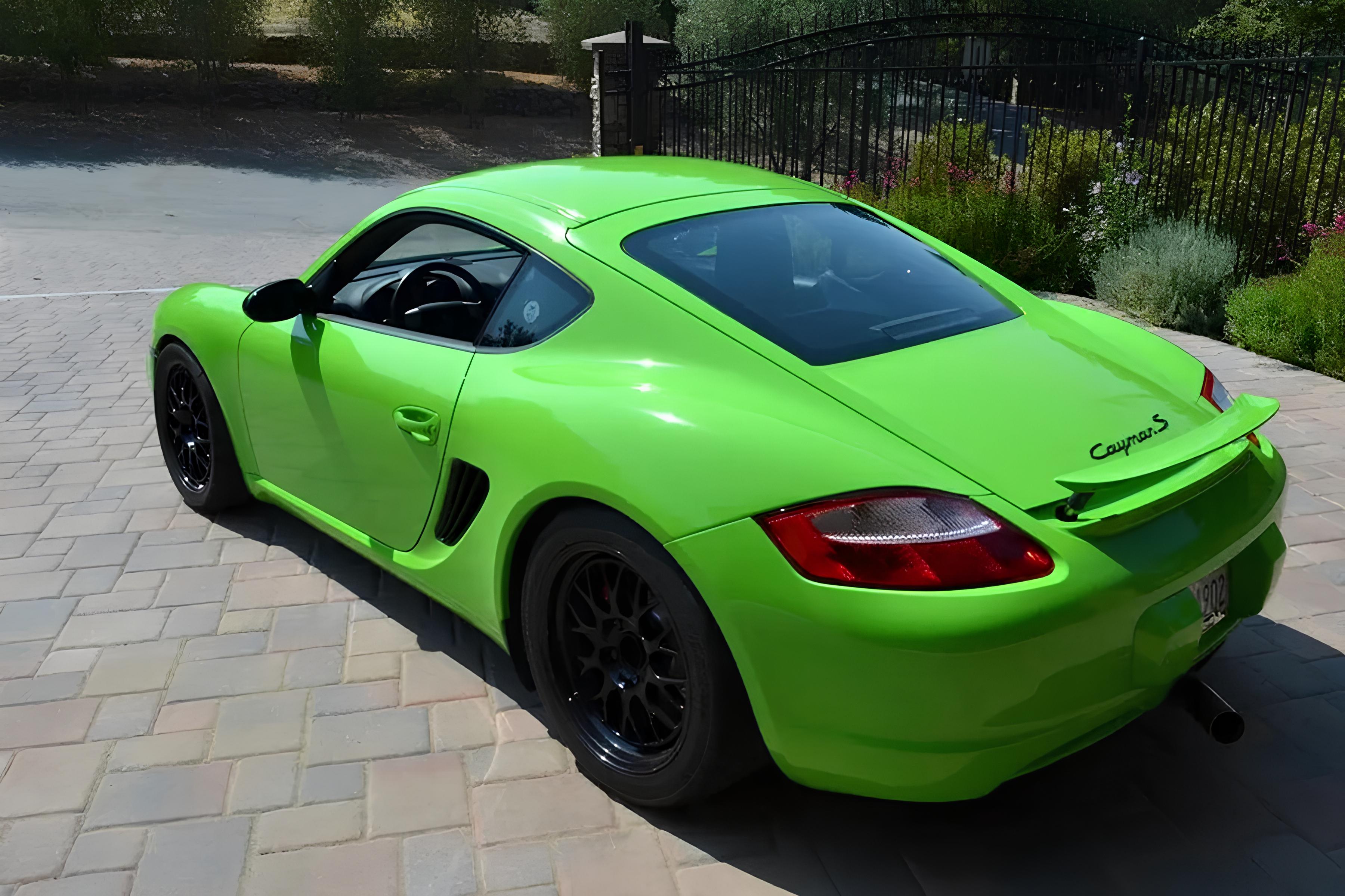 Avery SWF – Vert Grass Brillant – Vinyles Covering Brillants Avery Dennison® SWF voiture
