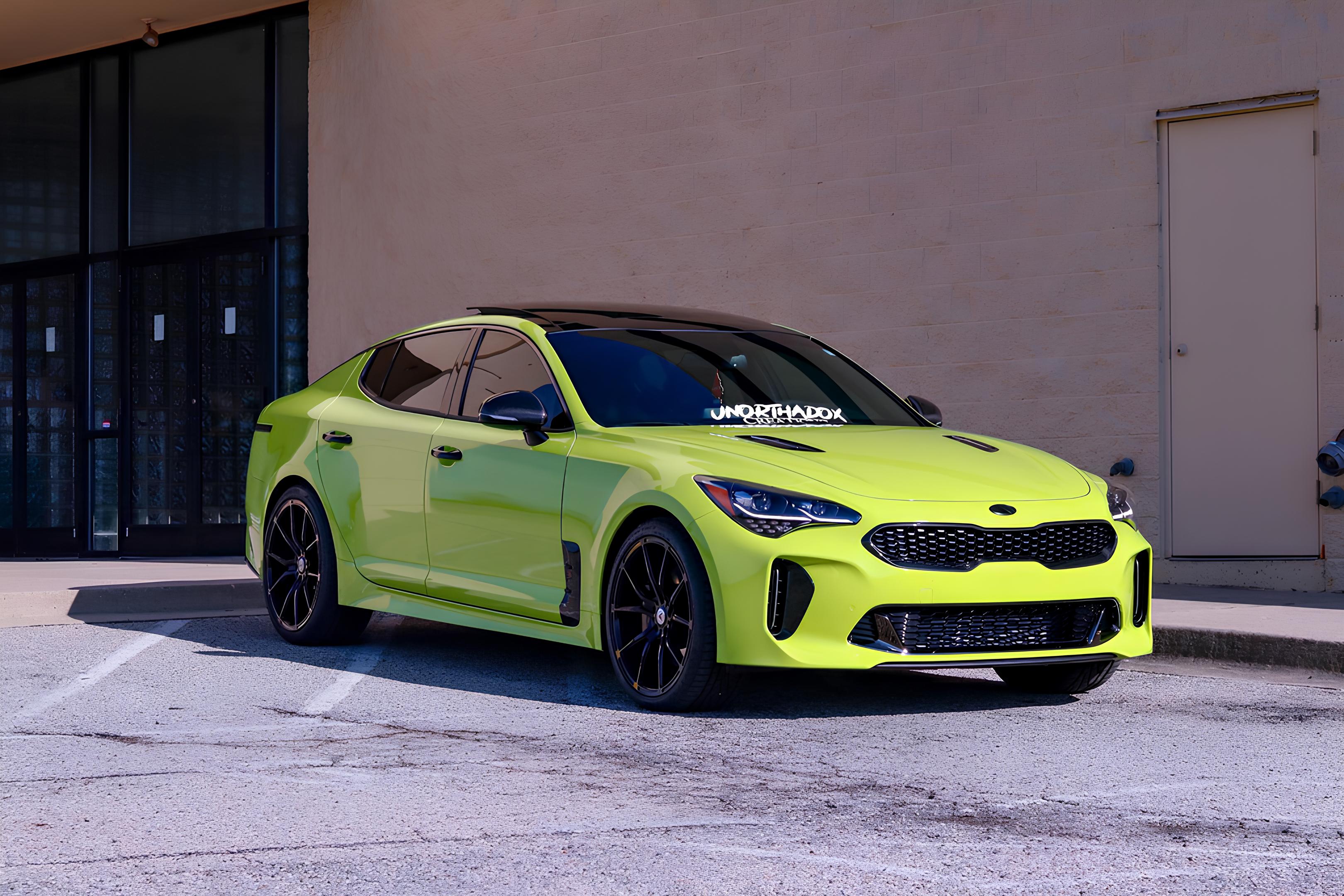 Avery SWF – Vert Citron Vert Brillant – Vinyles Covering Brillants Avery Dennison® SWF voiture