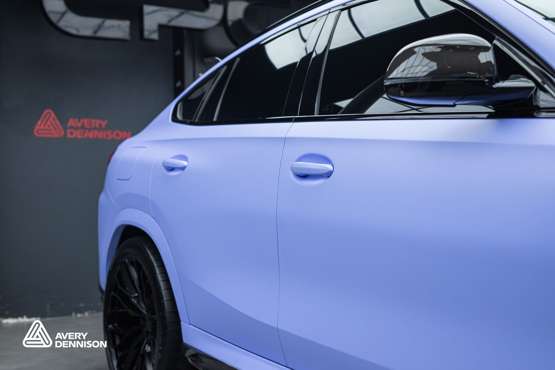 Avery SWF – Bleu Dreamline Mat – Vinyles Covering Mats Avery Dennison® SWF voiture