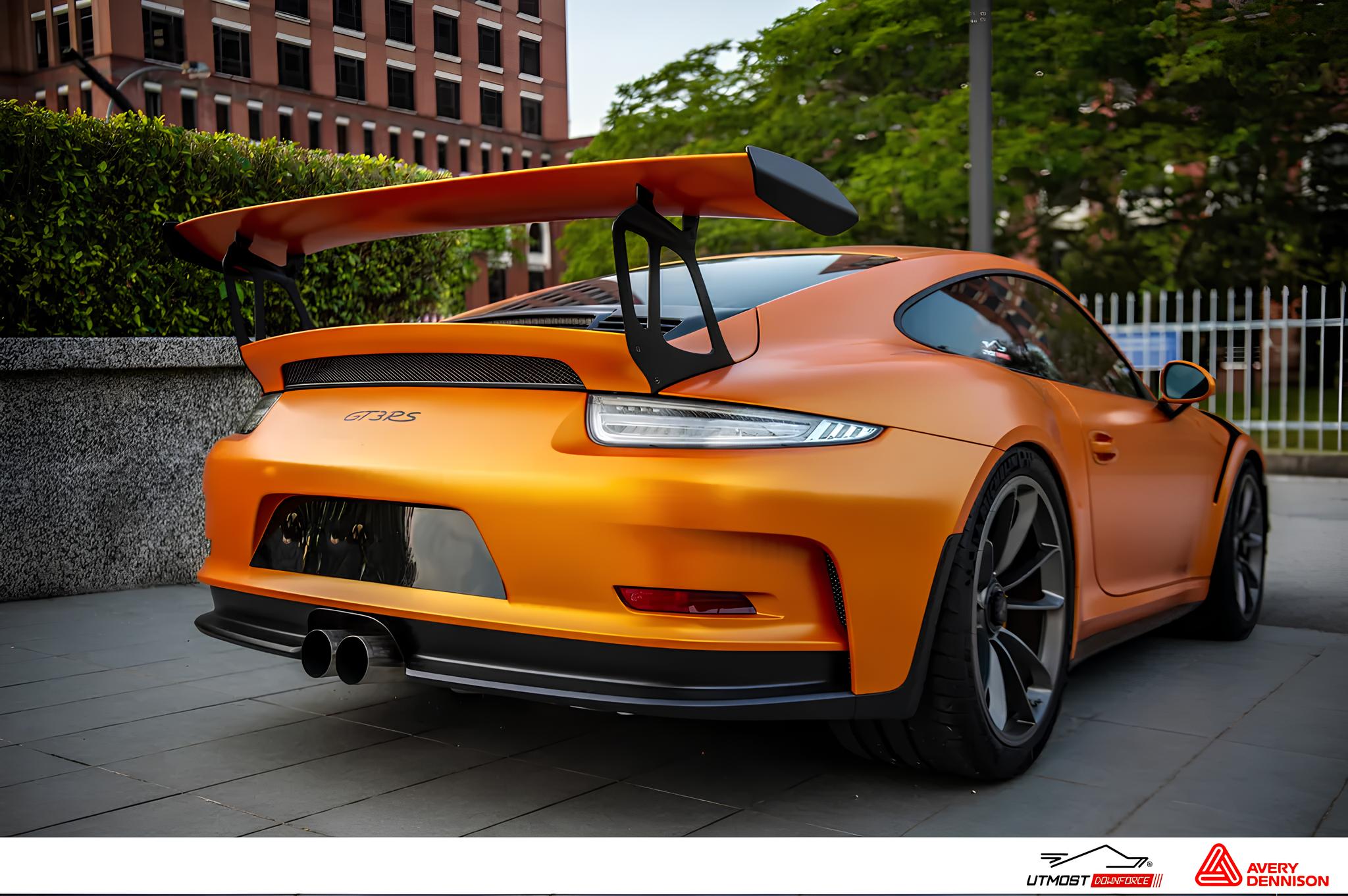 Avery SWF – Orange Stunning Métallisé Satiné – Vinyles Covering Satinés Avery Dennison® SWF voiture