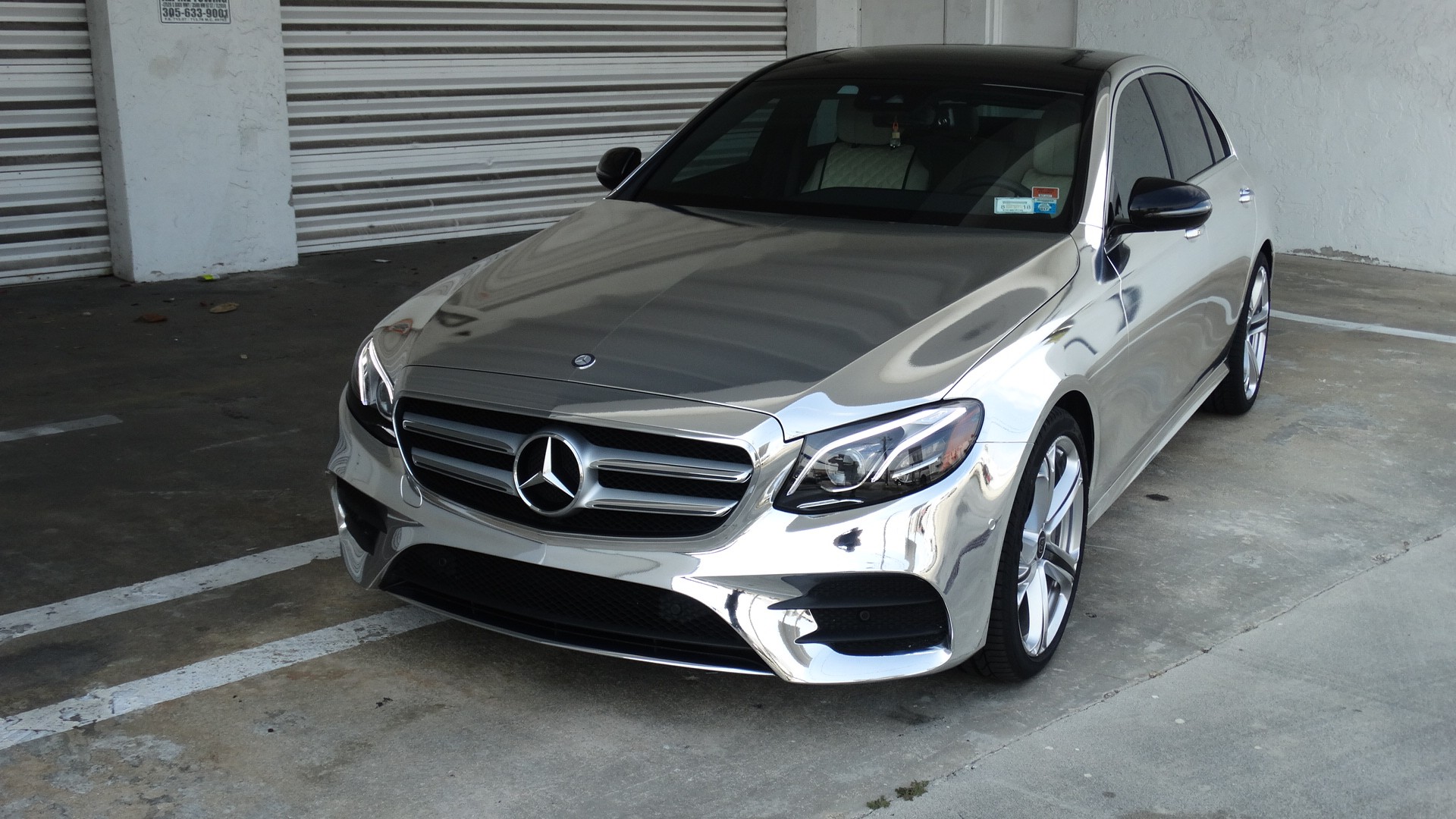 Avery SWF – Chrome Silver Gloss – film covering voiture Chromé Chrome argent Avery Dennison® SWF