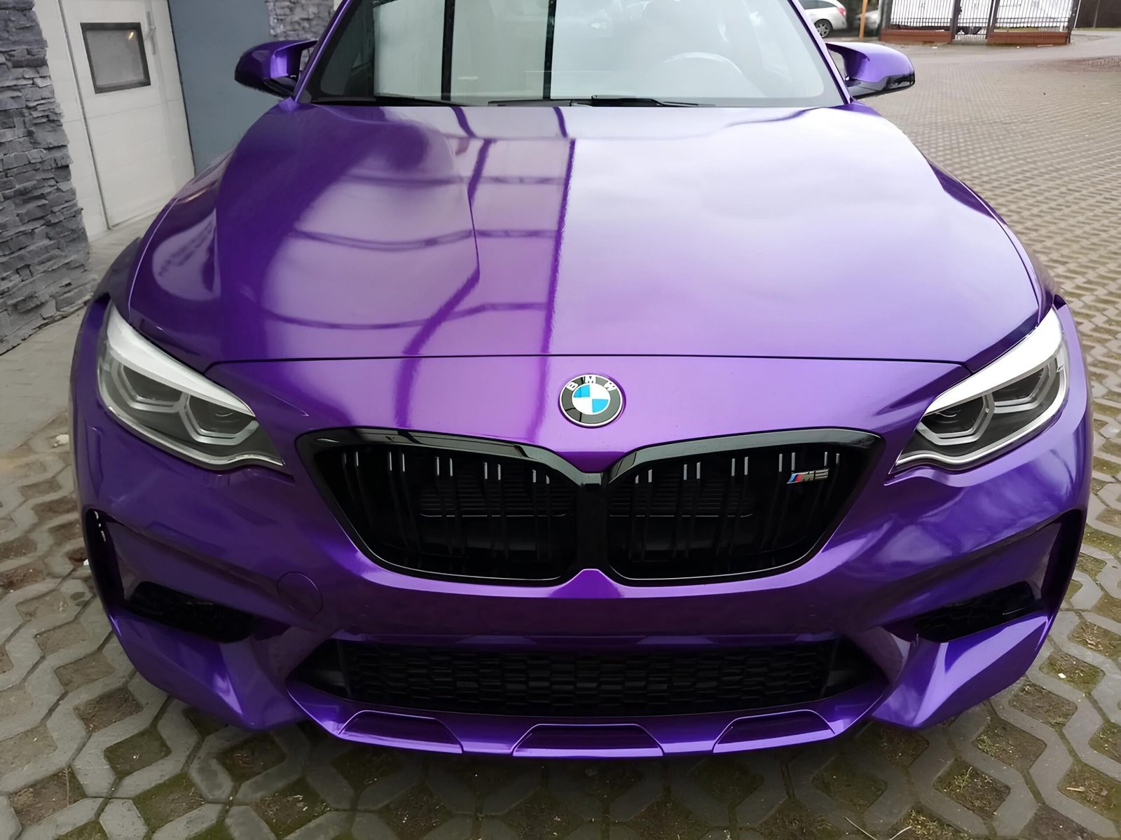 KPMF K75468 – Orchidée Impériale Brillant — Vinyles Covering Brillants KPMF pour covering voiture