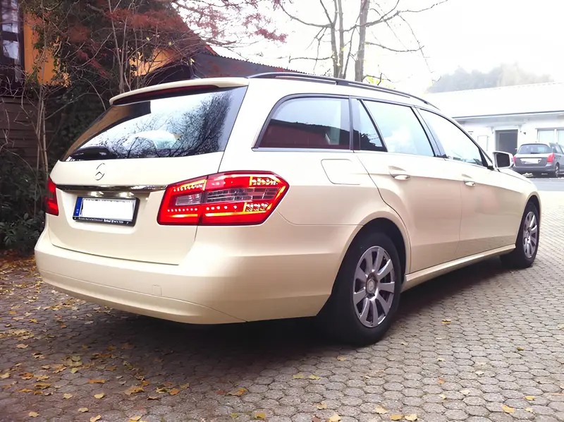 KPMF K88823 – Beige Brillant – KPMF Brillant Beige Brillant